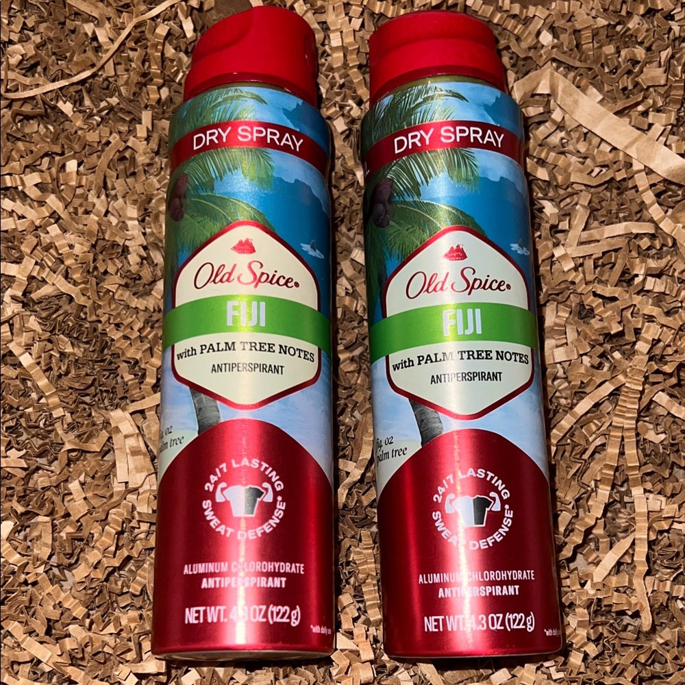 Old Spice Fiji Dry Spray Antiperspirant - Red and Green